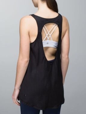Lululemon Peace of Mind Tank top M black